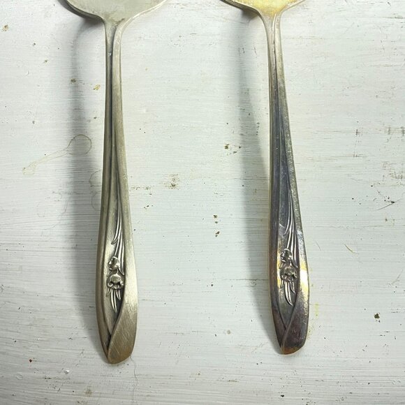Vintage Silverplate Serving Lot Cake Lifters Forks Cheese Server 1915–1956 - Picture 7 of 9